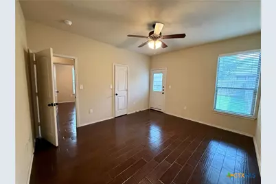 685 Creekside Circle, New Braunfels, TX 78130 - Photo 14