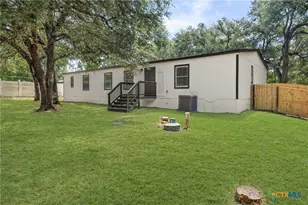 129 Bremond St, Belton, TX 76513 - Photo 32