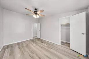 129 Bremond St, Belton, TX 76513 - Photo 28