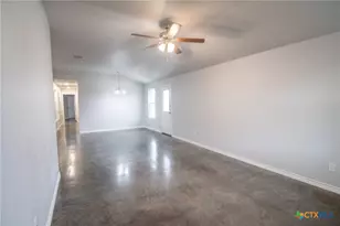 300 Lowes Blvd, Killeen, TX 76542 - Photo 4