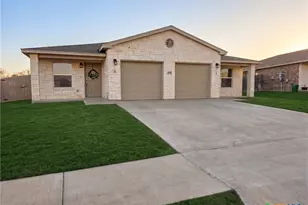 300 Lowes Blvd, Killeen, TX 76542 - Photo 1