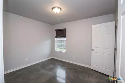 300 Lowes Boulevard #b, Killeen, TX 76542 - Photo 10