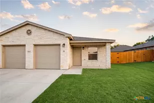 300 Lowes Blvd, Killeen, TX 76542 - Photo 2