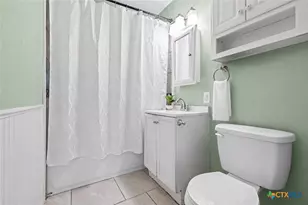2630 Becker St, New Braunfels, TX 78130 - Photo 10