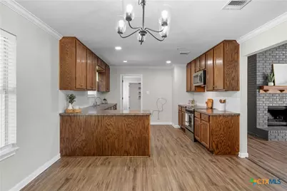 154 Longhorn Parkway, Axtell, TX 76624 - Photo 10