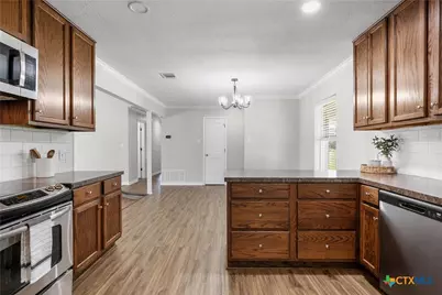 154 Longhorn Parkway, Axtell, TX 76624 - Photo 14