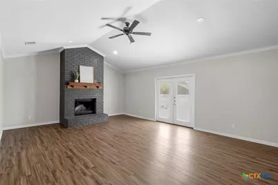 154 Longhorn Parkway, Axtell, TX 76624 - Photo 2