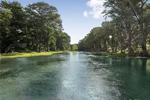 1121 Bradstreet, Canyon Lake, TX 78133 - Photo 2