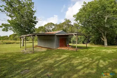 2179 US Highway 90A, Shiner, TX 77984 - Photo 22