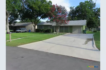 969 Kunkel Street, Seguin, TX 78155 - Photo 2
