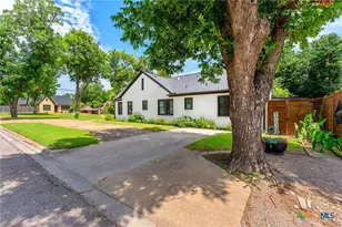 1501 N 5th St, Temple, TX 76501 - Photo 42