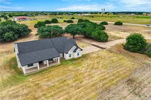1008 Bosque Ridge Rd, Crawford, TX 76638 - Photo 2