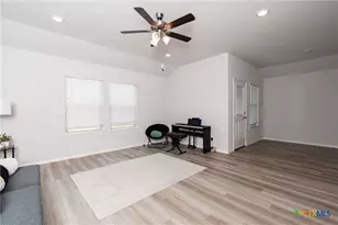 2342 Bee Crk Dr, Copperas Cove, TX 76522 - Photo 4