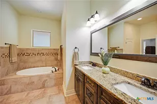 281 Kellog, Fischer, TX 78623 - Photo 14