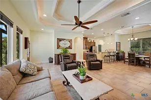 281 Kellog, Fischer, TX 78623 - Photo 6