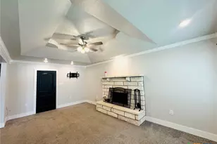 2402 Oak Dr, Gatesville, TX 76528 - Photo 8