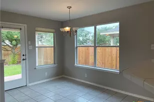 217 Roadrunner Ave, New Braunfels, TX 78130 - Photo 12