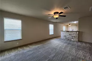 789 Great Oaks Dr, New Braunfels, TX 78130 - Photo 4