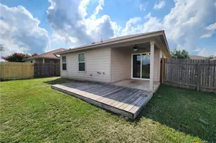 789 Great Oaks Dr, New Braunfels, TX 78130 - Photo 18