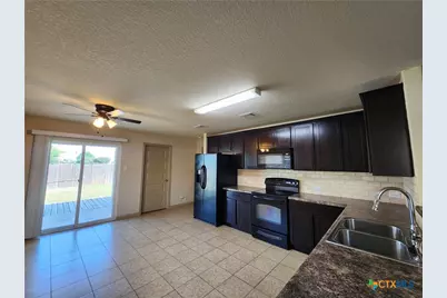 789 Great Oaks Drive, New Braunfels, TX 78130 - Photo 6