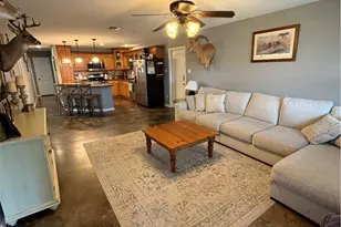 69 E Grouse Rd, Victoria, TX 77905 - Photo 4
