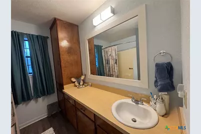 817 S Bell Street, Hamilton, TX 76531 - Photo 12