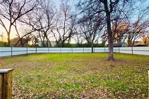 817 S Bell St, Hamilton, TX 76531 - Photo 22