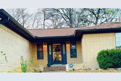 817 S Bell Street, Hamilton, TX 76531 - Photo 2