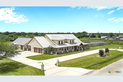 158 Sendera Loop, Victoria, TX 77904 - Photo 2