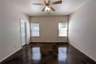 236 Anne Louise Dr, New Braunfels, TX 78130 - Photo 14