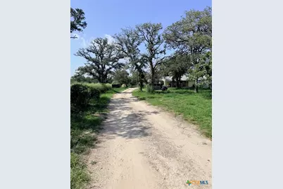 140 Mackie Lane, Seguin, TX 78155 - Photo 16