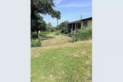 140 Mackie Lane, Seguin, TX 78155 - Photo 14
