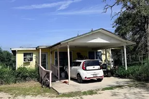140 Mackie Ln, Seguin, TX 78155 - Photo 12