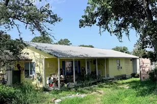 140 Mackie Ln, Seguin, TX 78155 - Photo 10