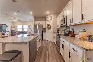 2306 Aylesbury Dr, Copperas Cove, TX 76522 - Photo 4