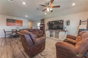 2306 Aylesbury Dr, Copperas Cove, TX 76522 - Photo 10