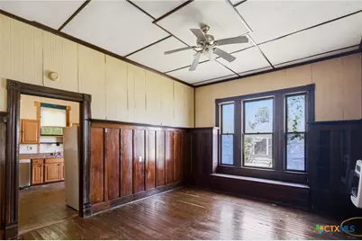 119 N West Street, Yorktown, TX 78164 - Photo 10