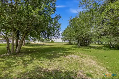 119 N West Street, Yorktown, TX 78164 - Photo 26