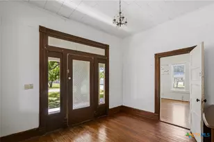 119 N West St, Yorktown, TX 78164 - Photo 2