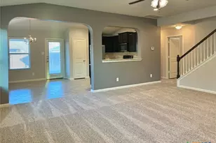 2249 Olive Hill Dr, New Braunfels, TX 78130 - Photo 2