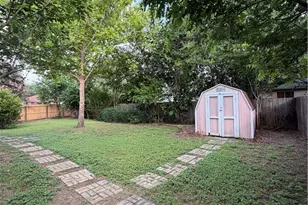305 Stone Park, New Braunfels, TX 78130 - Photo 22