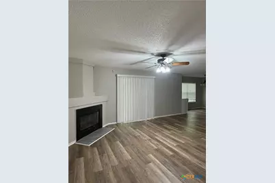 305 Stone Park, New Braunfels, TX 78130 - Photo 4