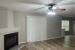 305 Stone Park, New Braunfels, TX 78130 - Photo 4