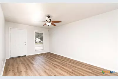 1 Cliffside Drive, Belton, TX 76513 - Photo 6
