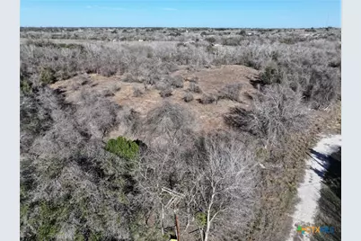 443 West 10th St., Yorktown, TX 78164 - Photo 2