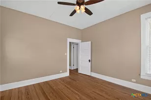 506 Young, Edna, TX 77957 - Photo 30