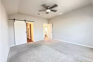 304 Fall Aster Dr, Kyle, TX 78640 - Photo 12