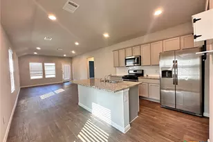 304 Fall Aster Dr, Kyle, TX 78640 - Photo 18