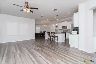 1307 Prospector Trl, Harker Heights, TX 76548 - Photo 4