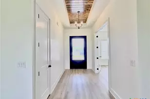 1813 Dorian Dr, Salado, TX 76571 - Photo 2